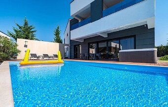 Luxusná zariadená 5-hviezdičková vila s bazénom, Chorvátsko - 4