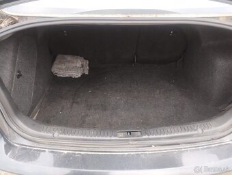 Predám Mazda 3 r.2005 - 4