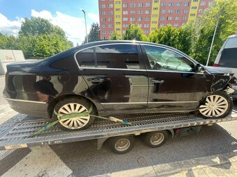 Rozpredám na diely VW Passat b6 2.0 TDI 103 kw 6 st automat - 4