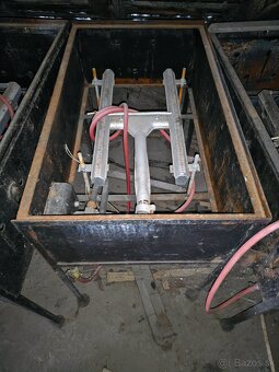 PLYNOVÝ GRIL/HORÁK - 4