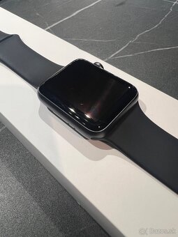 Apple Watch Series 3 42mm - 4