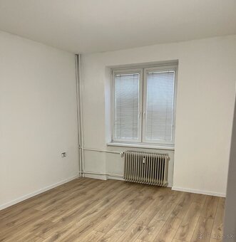 Prenájom 2i,bytu po komplet rekonštrukcii v centre Malaciek - 4