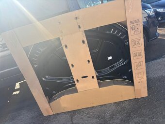 Skoda Superb 3 kapota - 4