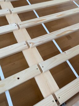 Manželská posteľ 180x200 - 4