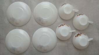 Predám 4ks  Arcopalové opálové šálky a podšalky - 4