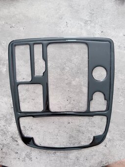 Audi a6c7 samolepiaci panel - 4