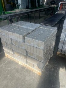 Predam svetle peletky, brikety A1+EN - 4