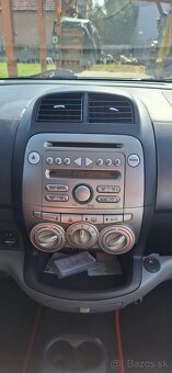 Predám Subaru justy - 4