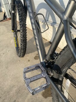 Horský bicykel Specialized - 4