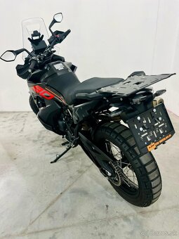 KTM 790 Adventure 2024 black - REZERVOVANA - 4