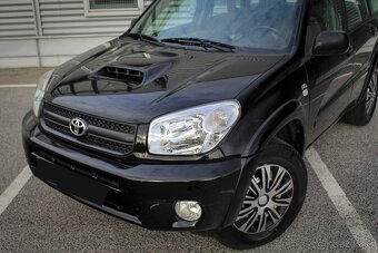 Toyota RAV 4 2.0 D-4D 4x4 - 4