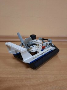 Lego Technic 8824 - Hovercraft - 4