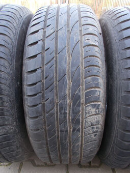 Pneumatiky Barum 205/60R15 letné 4ks - 4