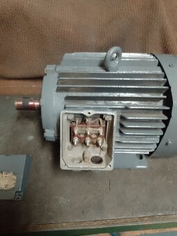 Predam 3kw elektromotor. - 4