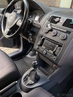 Volkswagen touran - 4