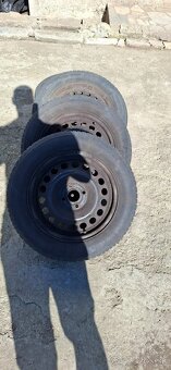 Disky a pneumatiky 4x100 195/60 R15 - 4