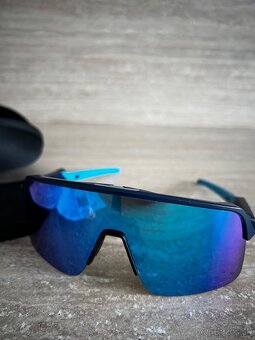 Oakley Sutro Lite - 4