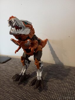 Transformers: AOE Grimlock - 4
