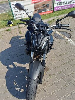 Yamaha MT 07 - 4