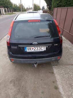 Predám Ford fiesta - 4