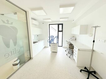 Kompletne zariadená ambulancia, Záhorská Bystrica - 4