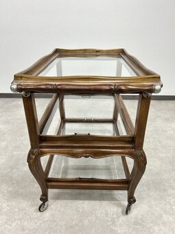 stolík na kolieskach v rokokovom štýl - 4