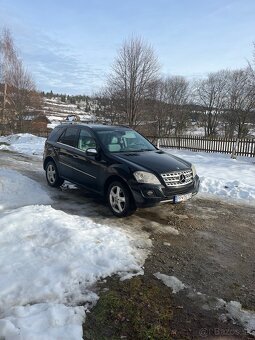 Mercedes Benz ML320 - 4