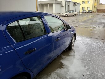 Opel corsa - 4