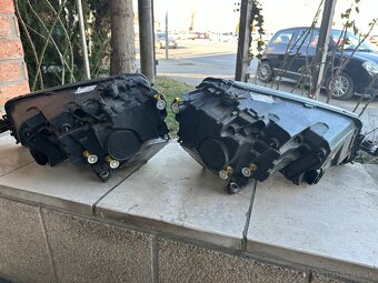 Karoq predné svetlá - 4