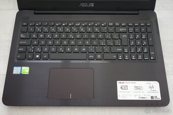 ASUS Vivobook F556U - 4