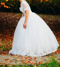 Princeznovske svadobne šaty - 4