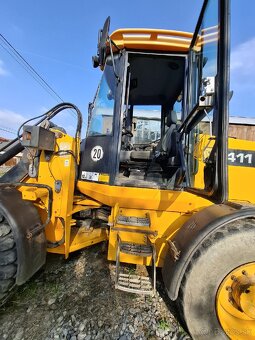JCB 411 - 4