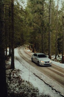 LEXUS IS220D Fsport 160 000km - 4