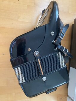 Heligonka Hohner Monika 4Hlas CF + Remene + Kufor - 4