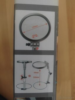 stojaca lupa s led svetlom - 4