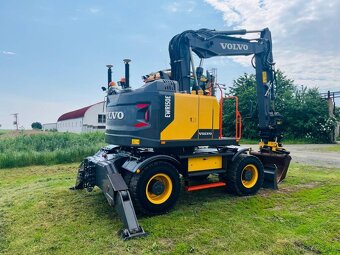 Kolesové rypadlo Volvo EWR150E 3D - 4