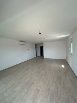 3 izb, Makarska, garážové miesto v cene, bazén, súkromná rez - 4