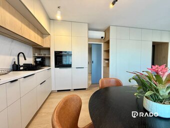 RADO I Dizajnový 2-izbový byt s balkónom 50 m² I Žabotova - 4