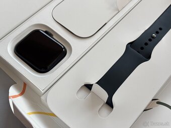 Apple Watch SE 2 44mm Midnight - 4