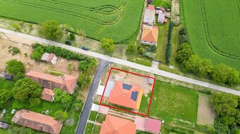 Novostavba na predaj , pozemok 665 m2 . Výhradne u nás - 4