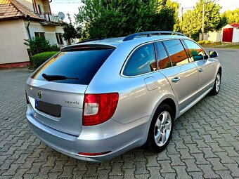 ŠKODA SUPERB COMBI GREENLINE 1.6TDI 105K ELEGANCE. - 4