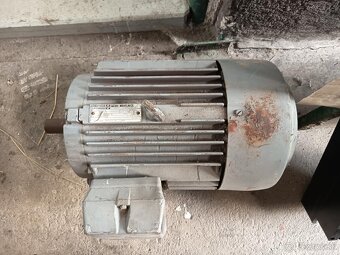 Elektro motor - 4
