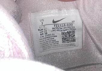 NIKE - KD 17 Aunt Pearl - 4