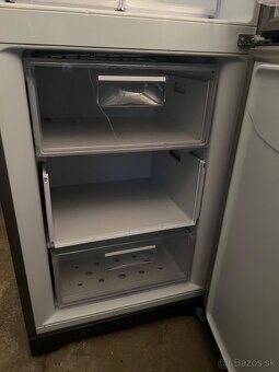 Chladnička s mrazničkou Hotpoint Ariston EBM 18220 NX - 4