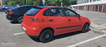 Predám Seat Ibiza 1.4 16V r.v. 2004 - 4