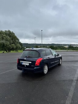 Peugeot 308 SW 1.6 HDi 82kW – Strešné okno, Garážovaný, Zach - 4