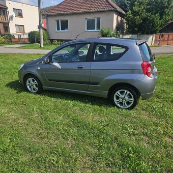 Predám Chevrolet AVEO benzín 1.4, 74kW, r.v.2009 - 4