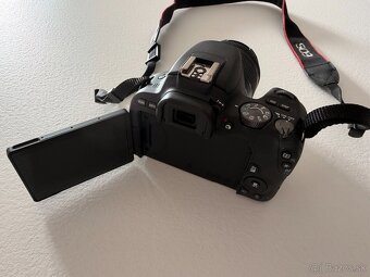 Fotoaparát Canon EOS 200D + brašňa - 4