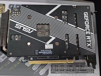 Predám ASUS DUAL GeForce RTX 3060 Ti V2 MINI - 4
