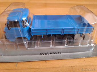 Avia A31N 1:43 + časopis - 4